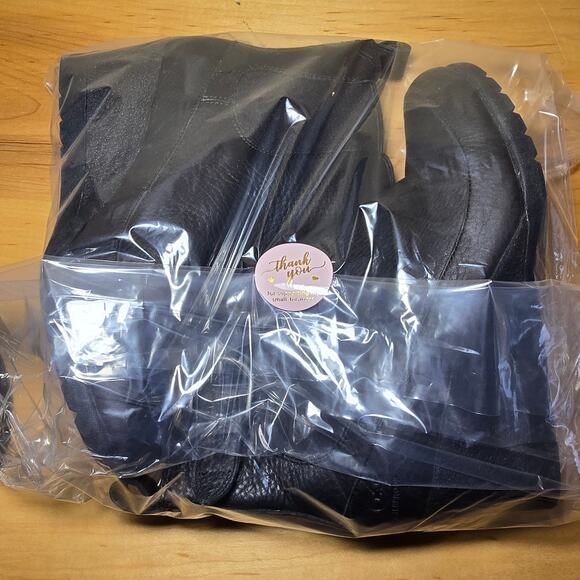 UGG Arleta Black Waterproof Leather WOOL Lining Wedge Boots Women US9 Buckle - Picture 6 of 8